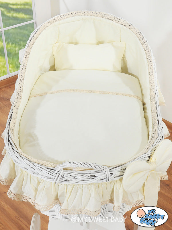 Moses Basket Wicker hood crib Carina - white + cream bedding