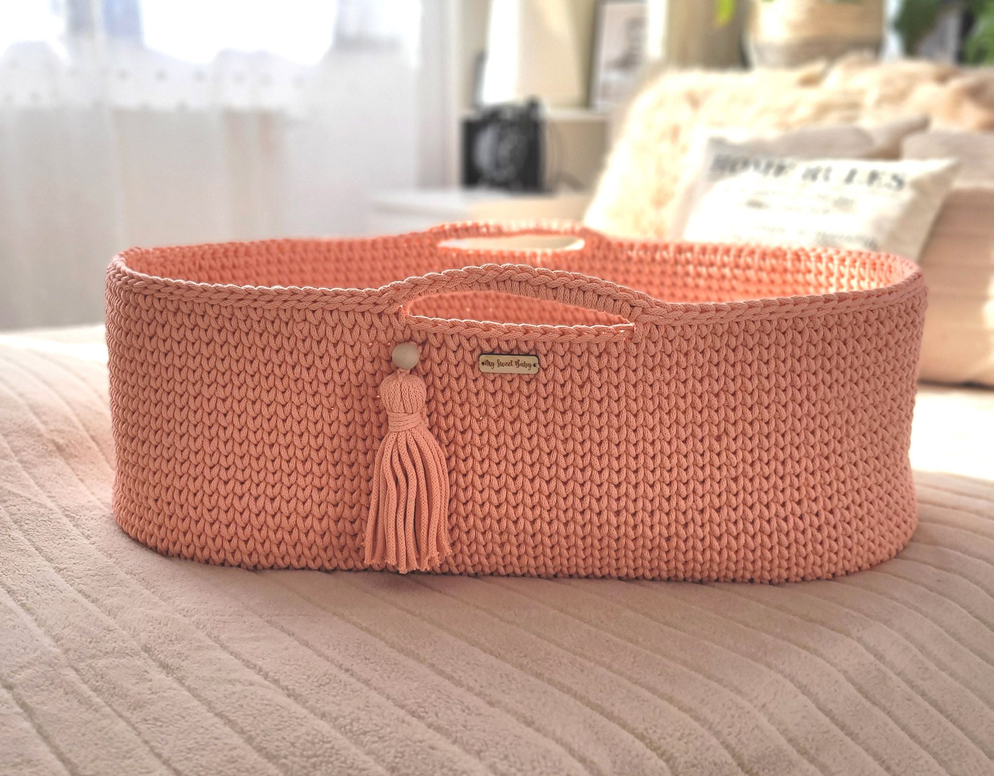 Moses basket BOHO Handmade with stand - salmon