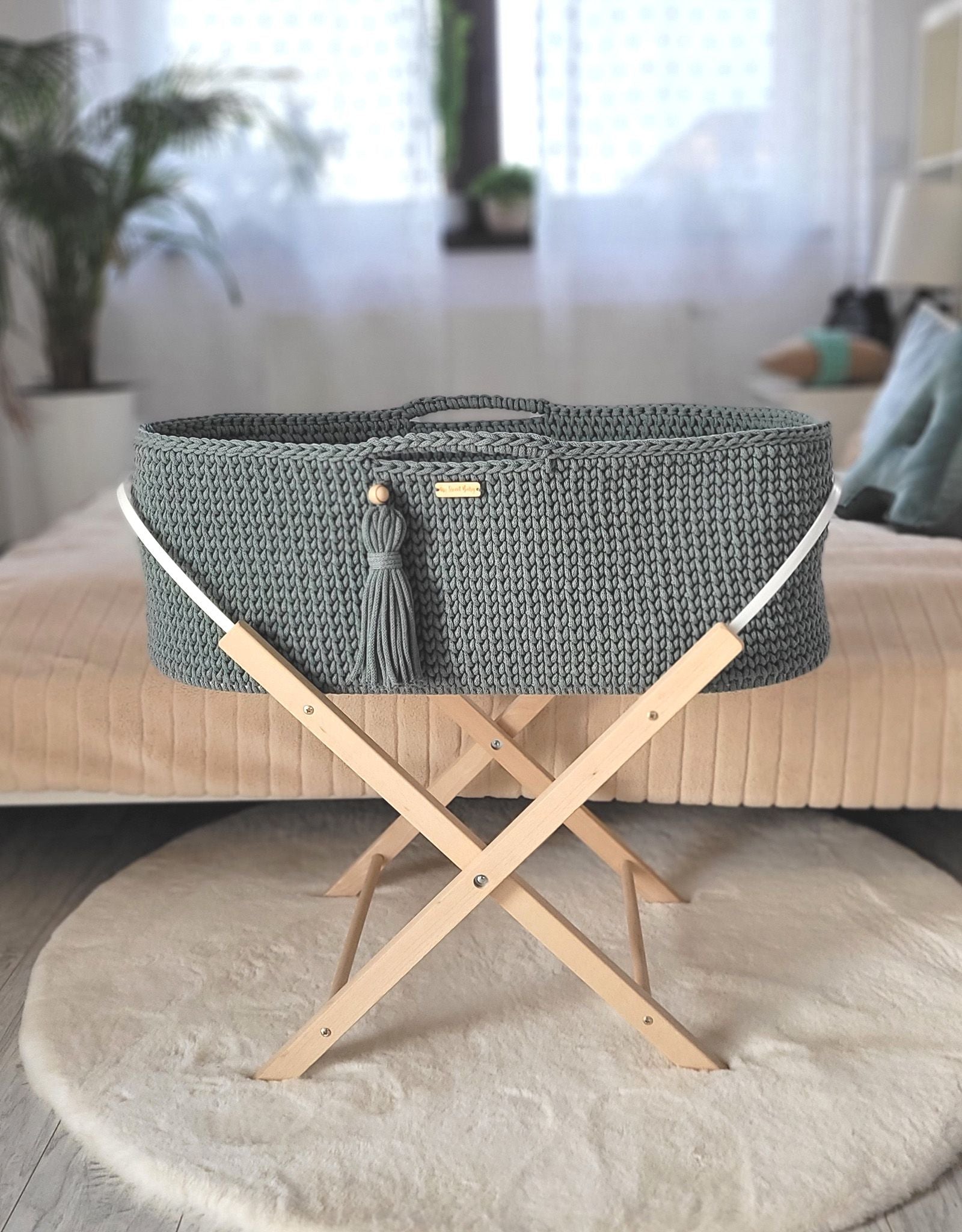Moses basket BOHO Handmade with stand - laurel