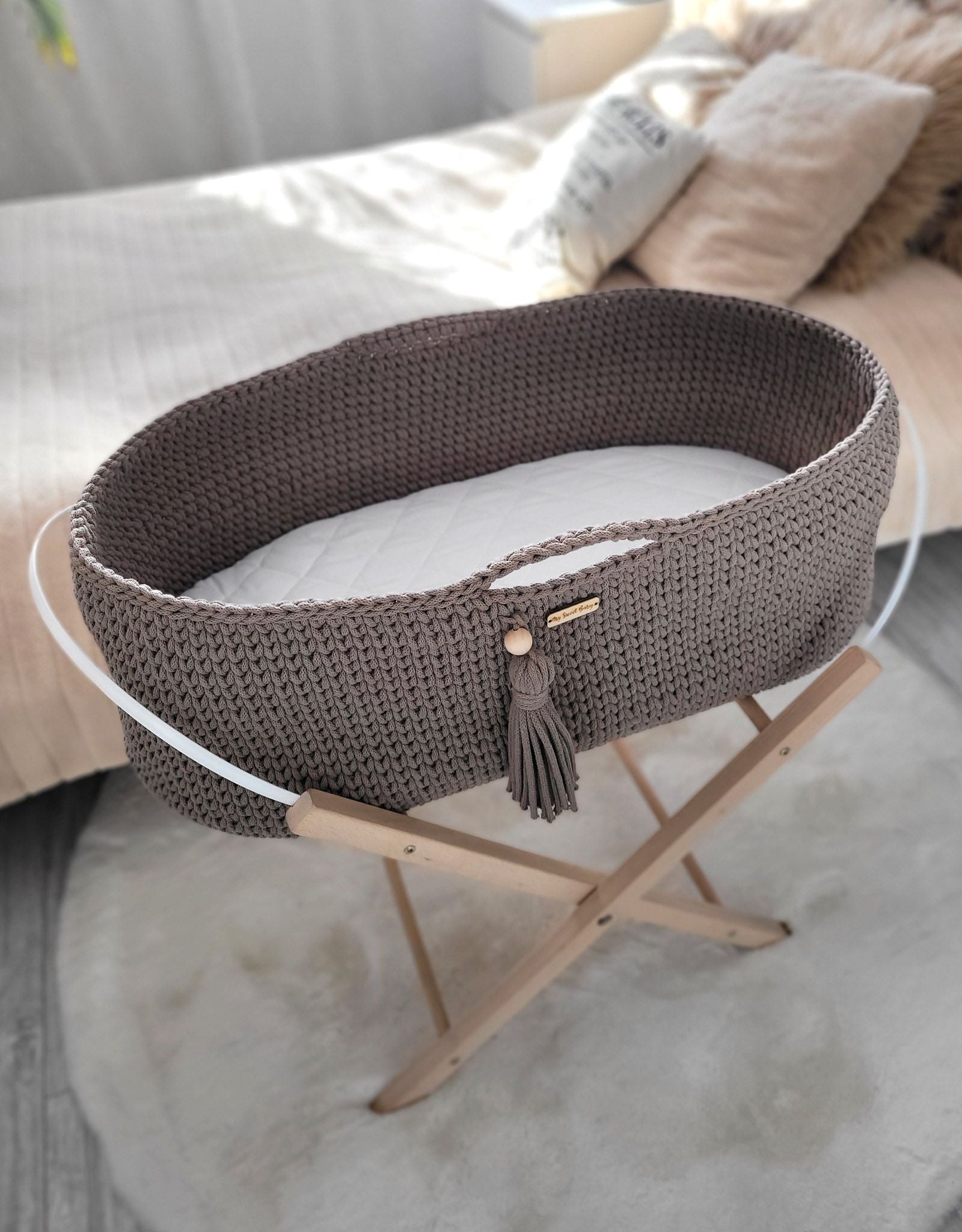 Moses basket BOHO Handmade with stand - mocca