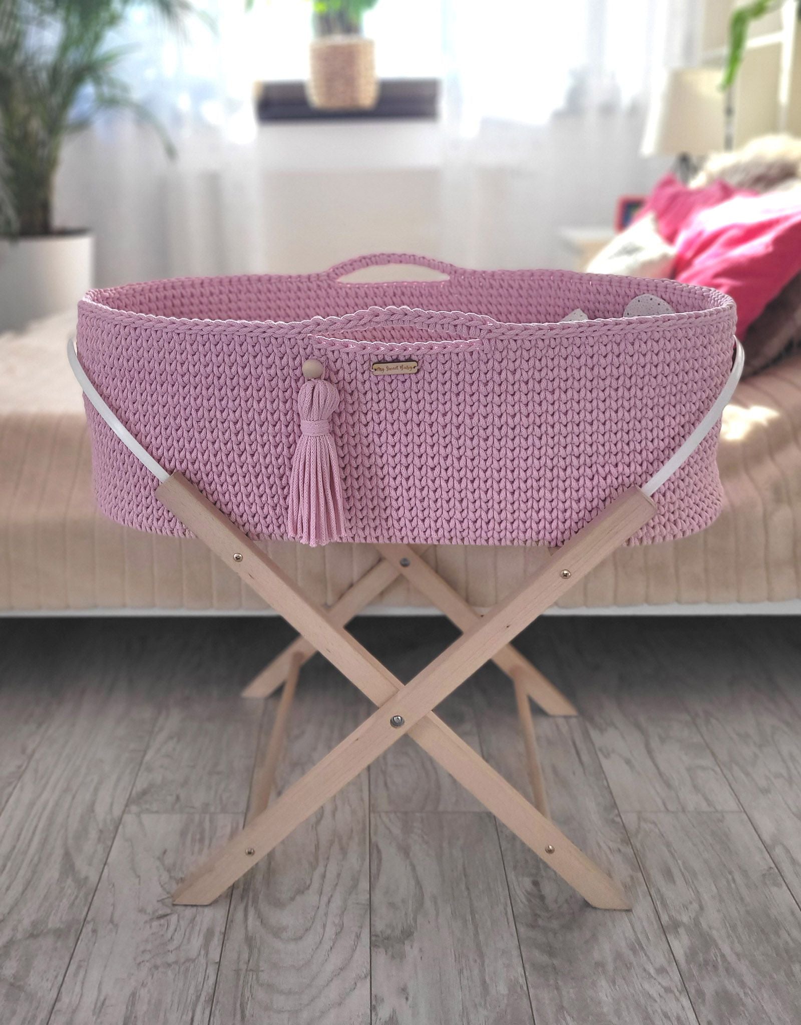 Moses basket BOHO Handmade cotton with mattress - pink