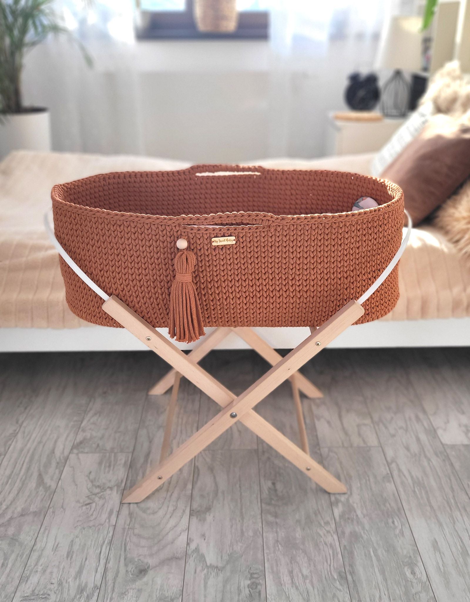 Moses basket BOHO Handmade with stand - terracotta