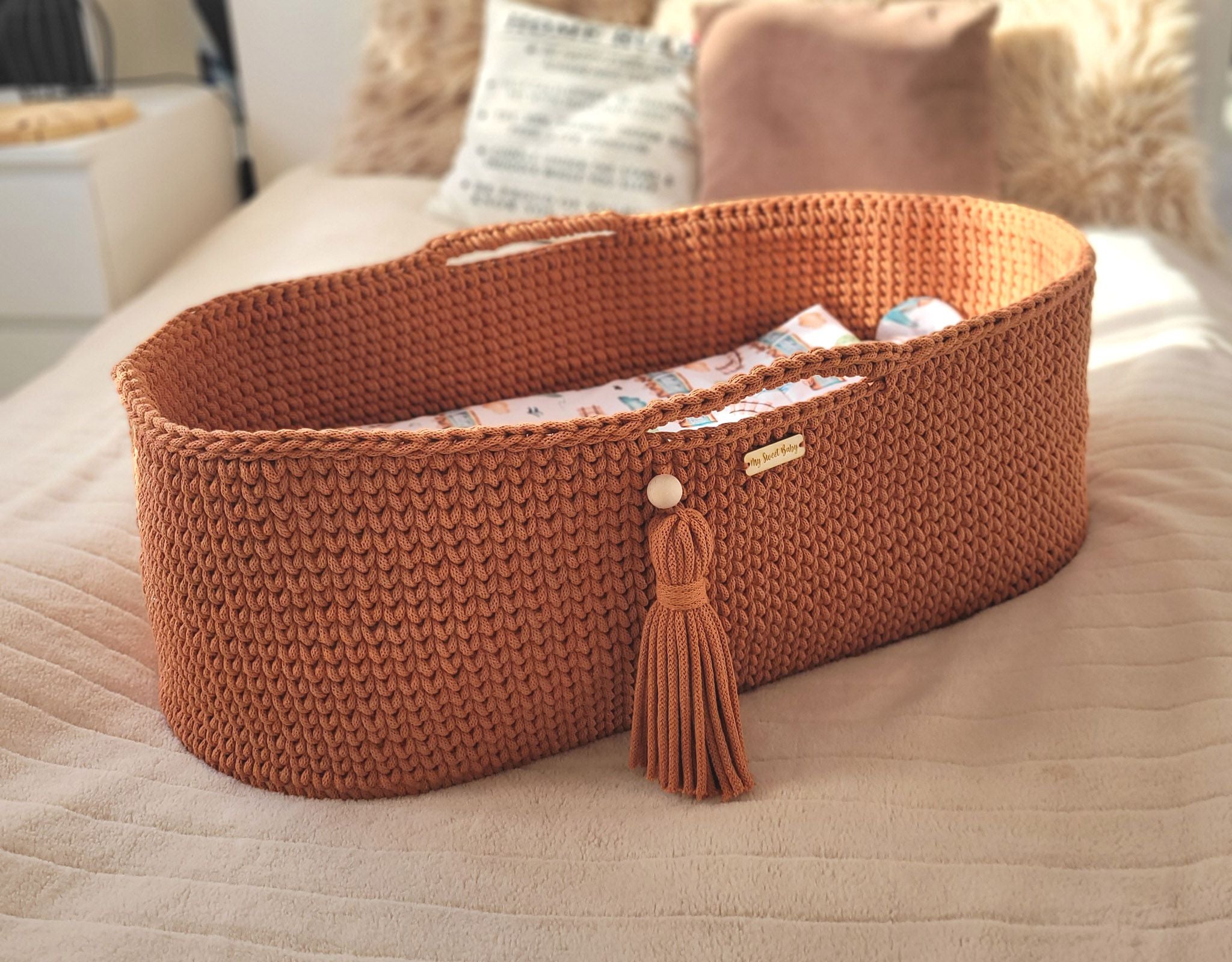 Moses basket BOHO Handmade with stand - terracotta