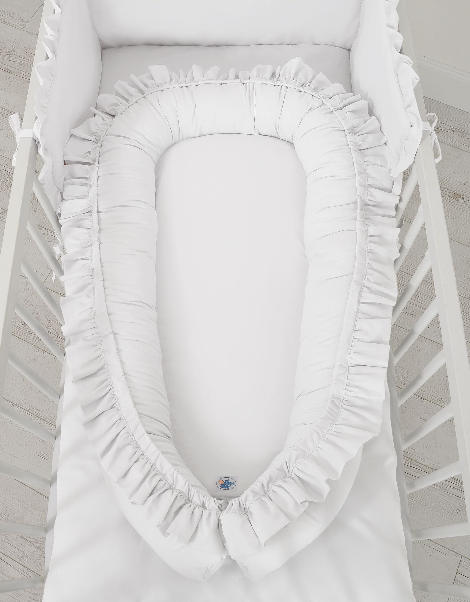 Baby Nests & Cocoons