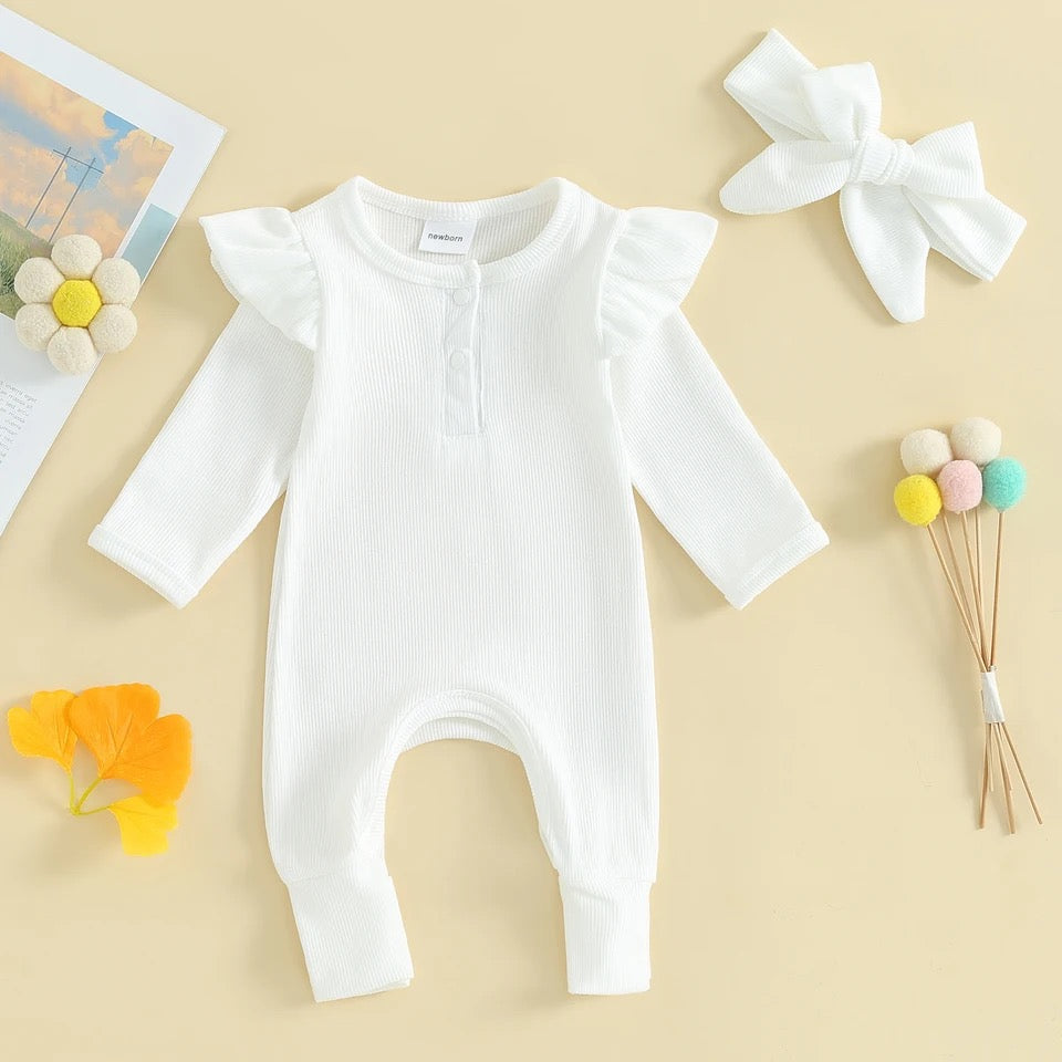 Newborn suit & bow