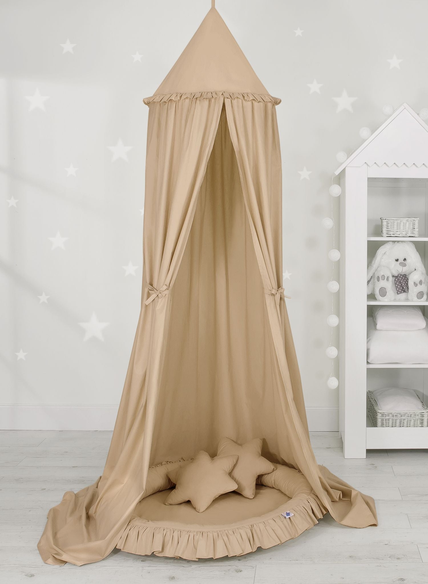 Nest with flounce - beige
