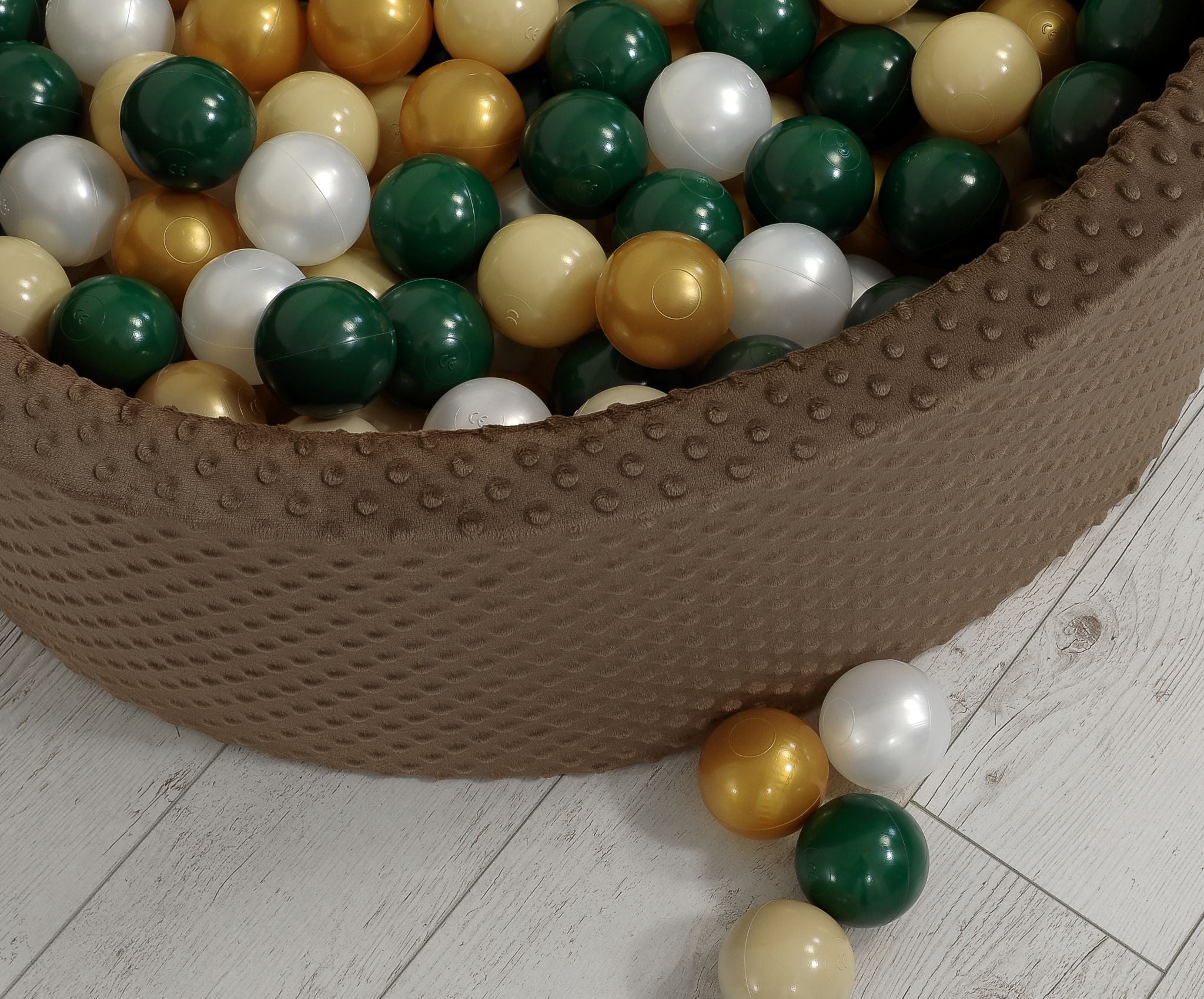 Ball-pit minky H-30 cm with balls 200pcs- chocolate