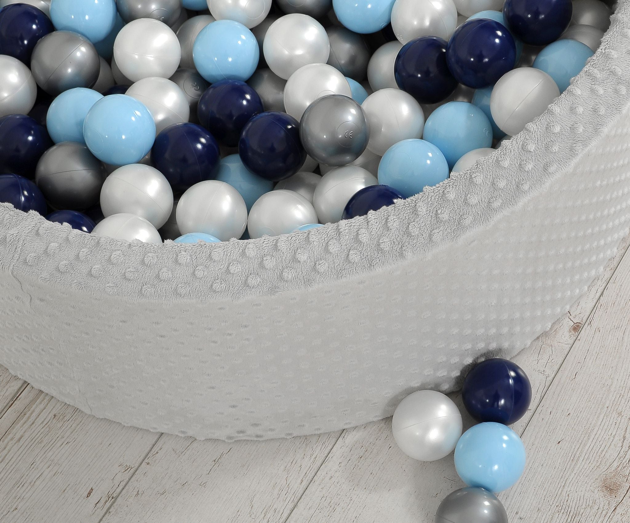 Ball-pit minky H-30 cm with balls 300pcs - grey