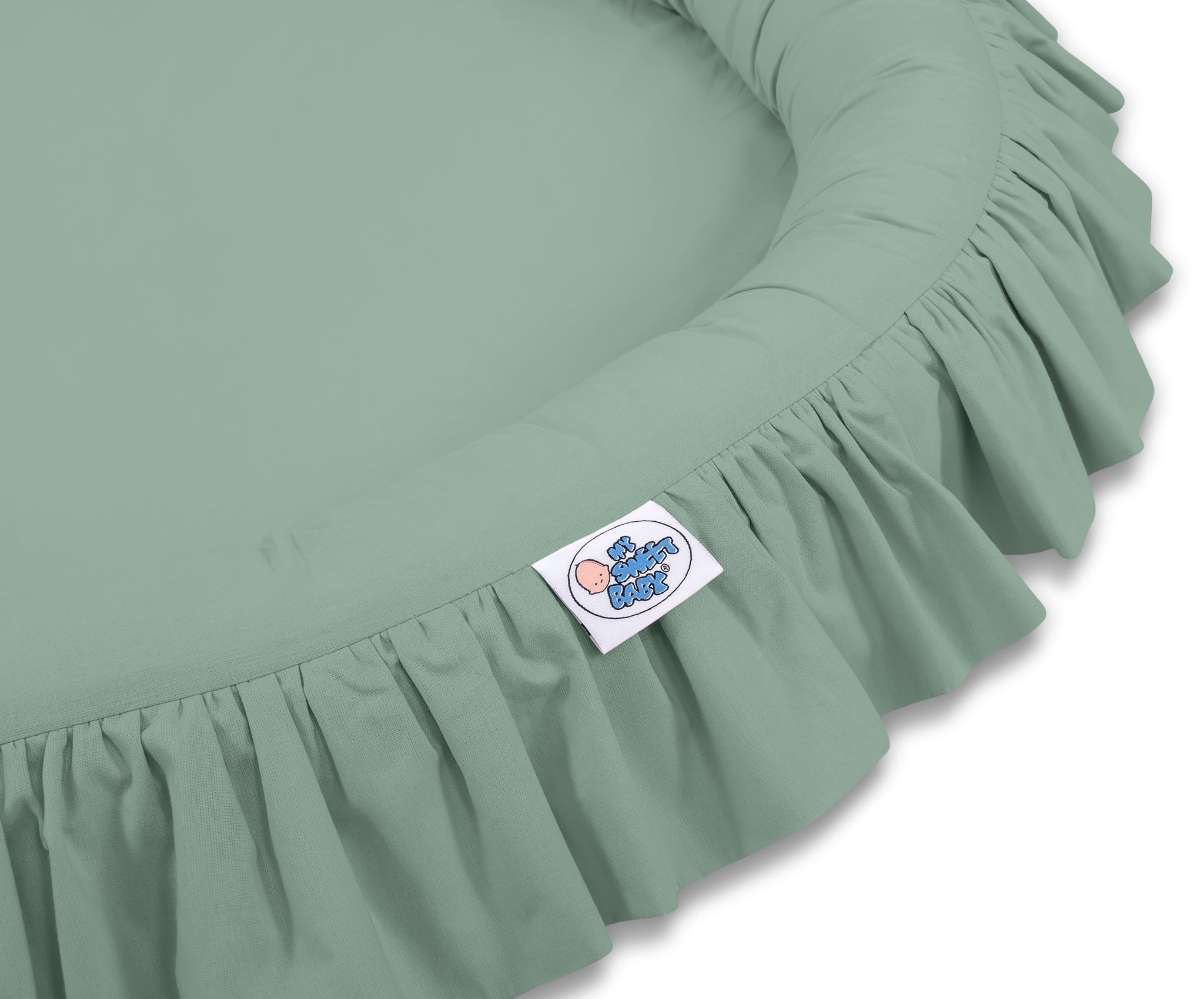 Nest with flounce - pastel green