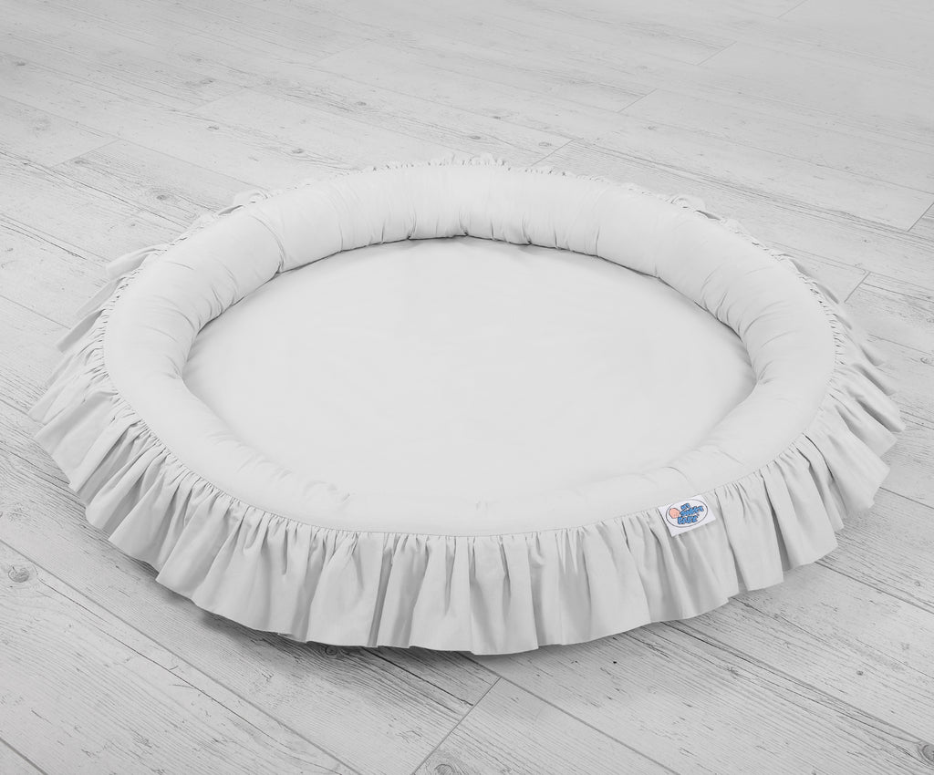 Nest with flounce - gray