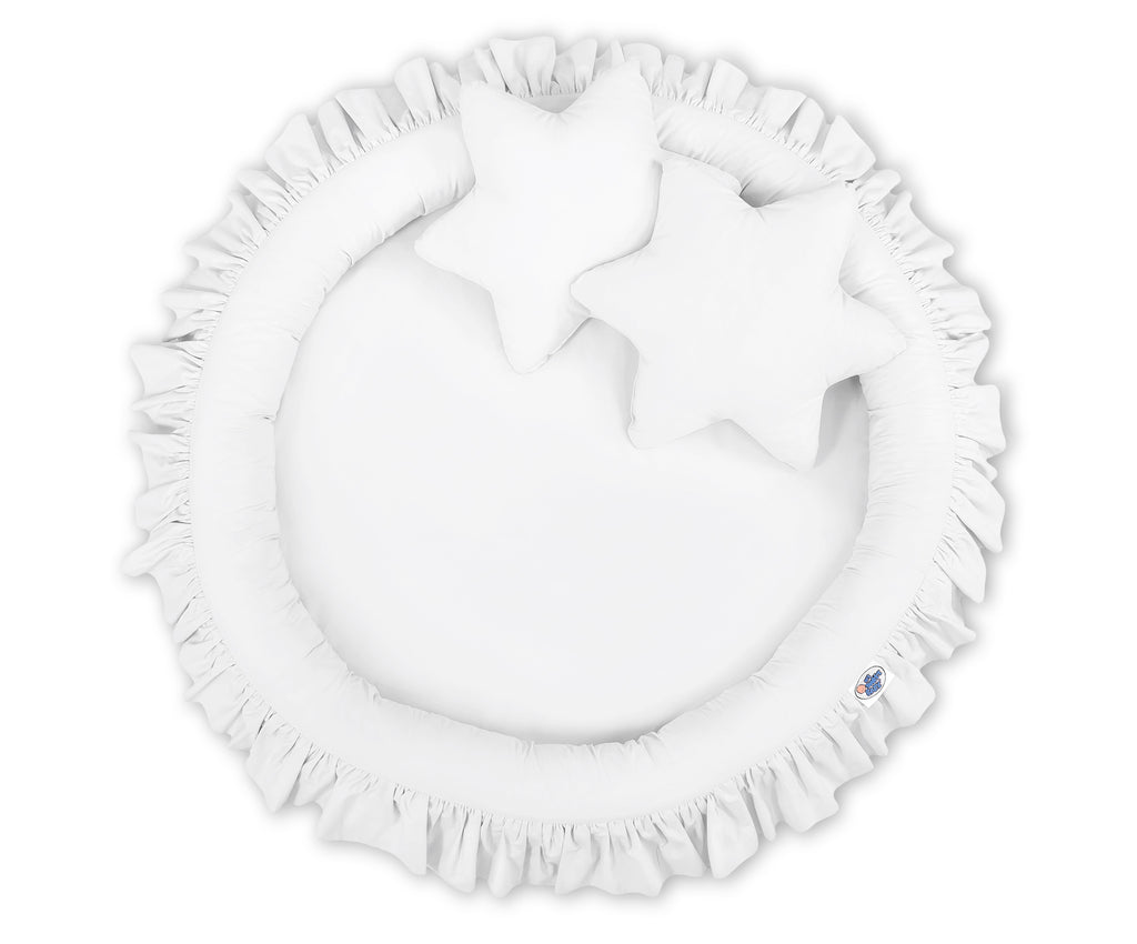 Nest with flounce - white