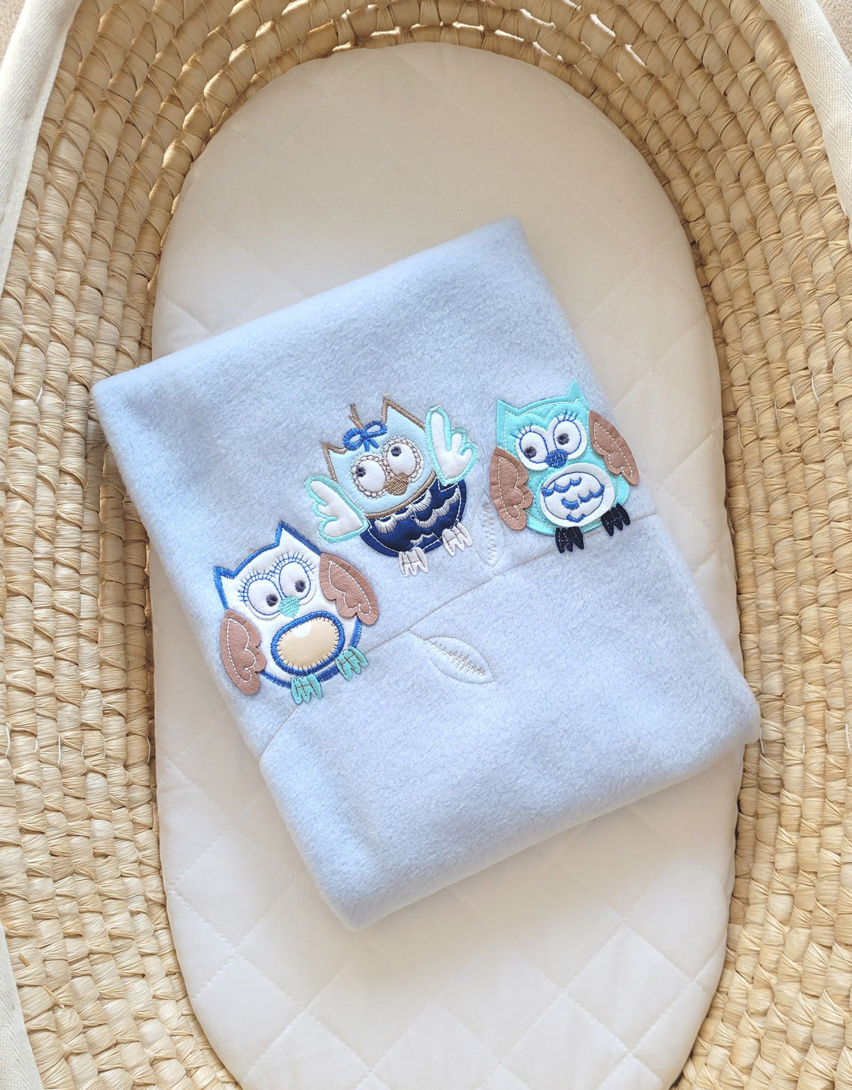 Bright blue owls polar fleece baby blanket