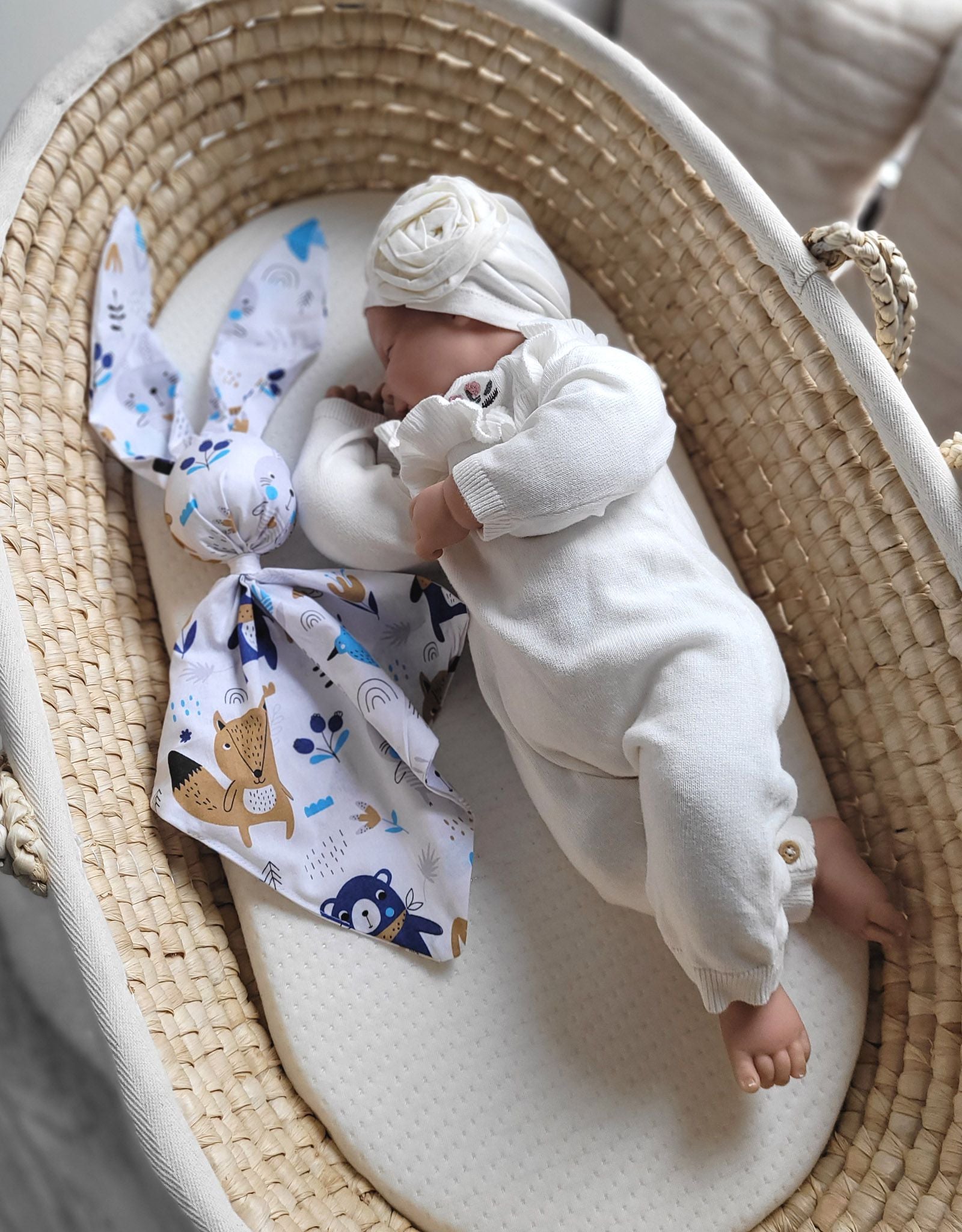 Soft cosy cuddly bunny blanket in cotton - Navy blue bears