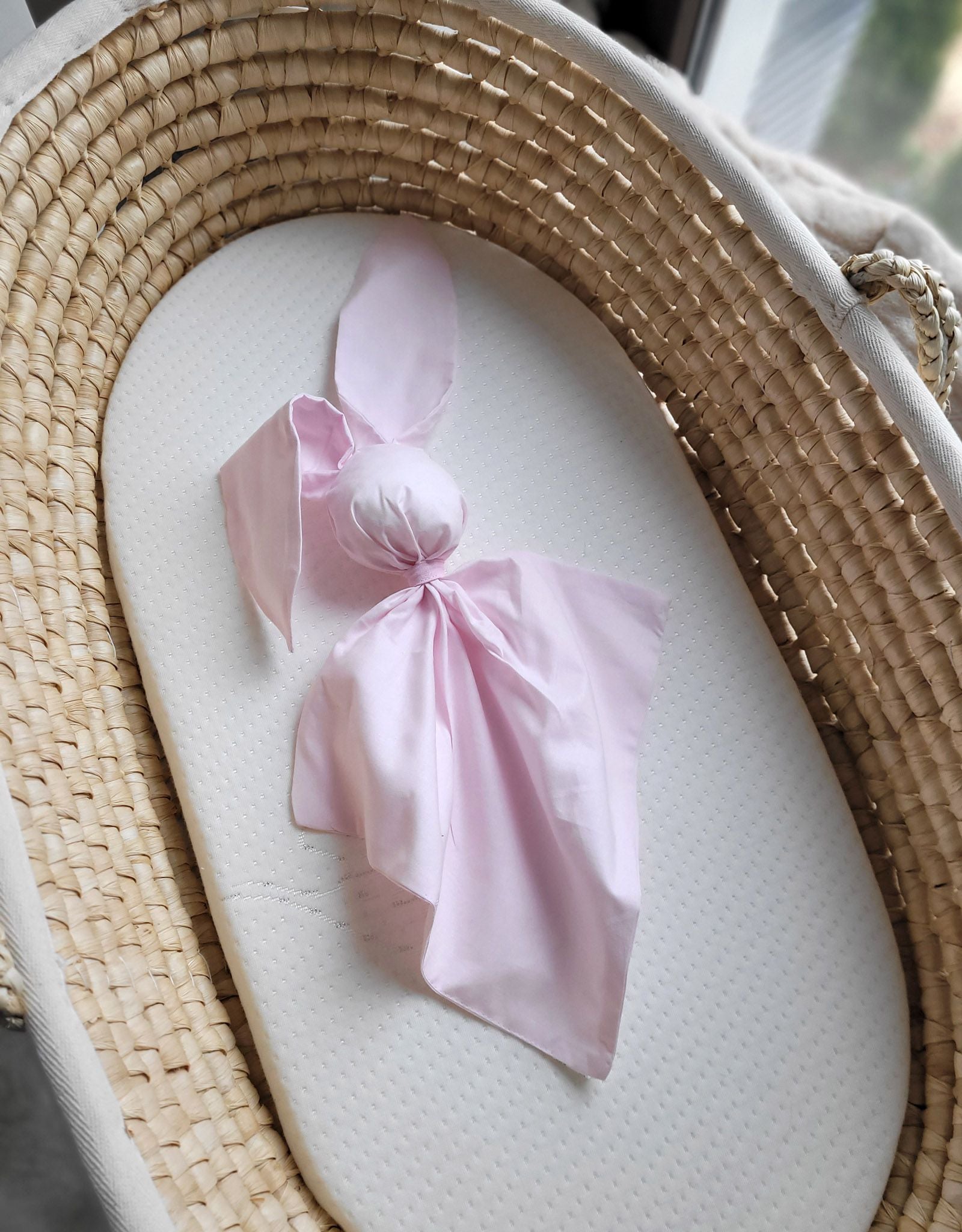 Soft cosy cuddly bunny blanket in cotton - Pink