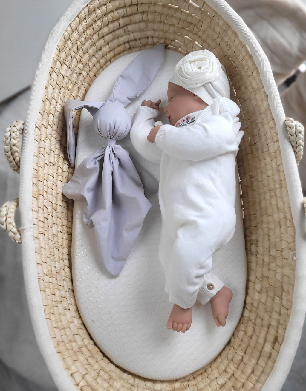 Soft cosy cuddly bunny blanket in cotton - Grey