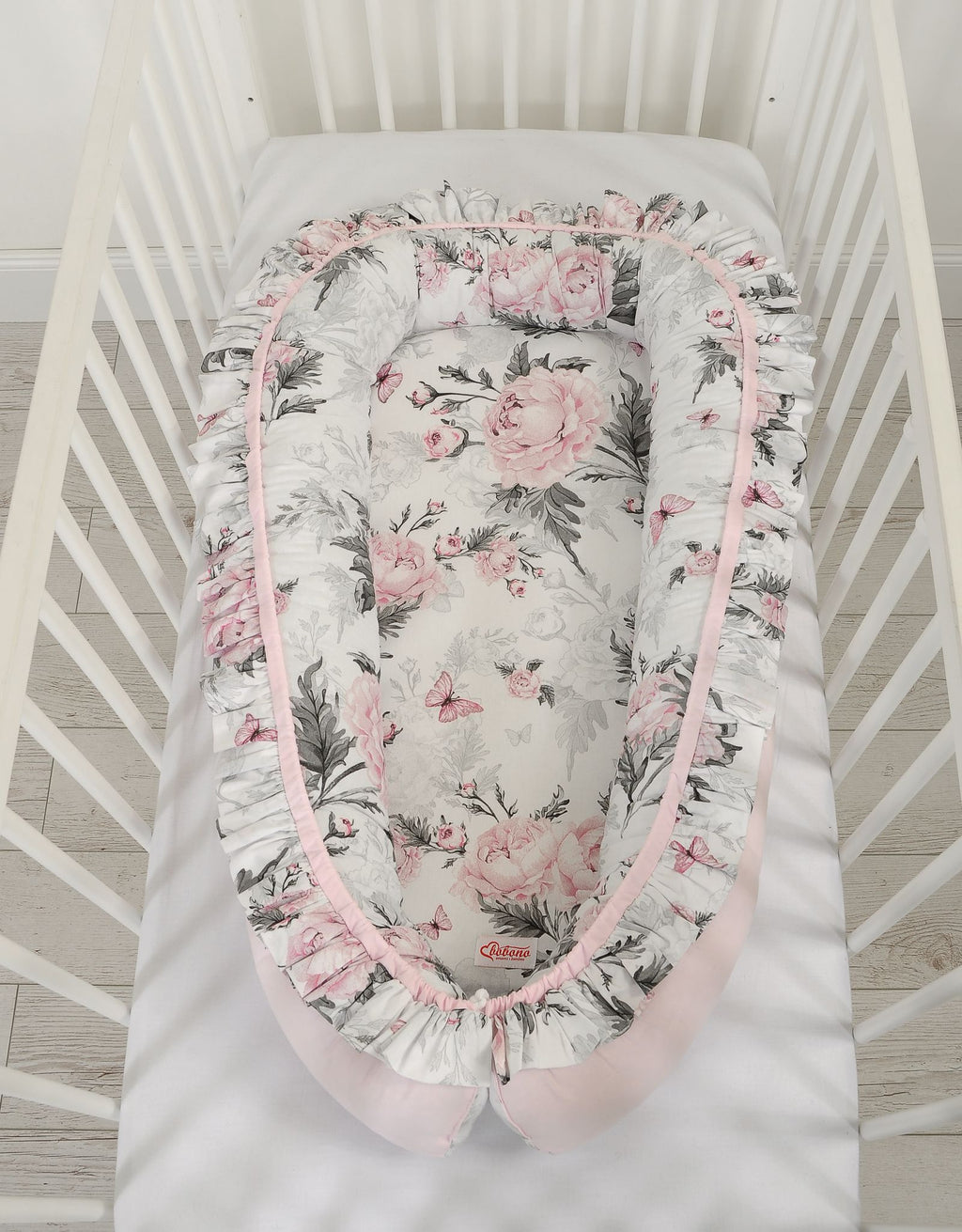 Baby nest Premium Cocoon for infants with a ruffle - Romantic peonies