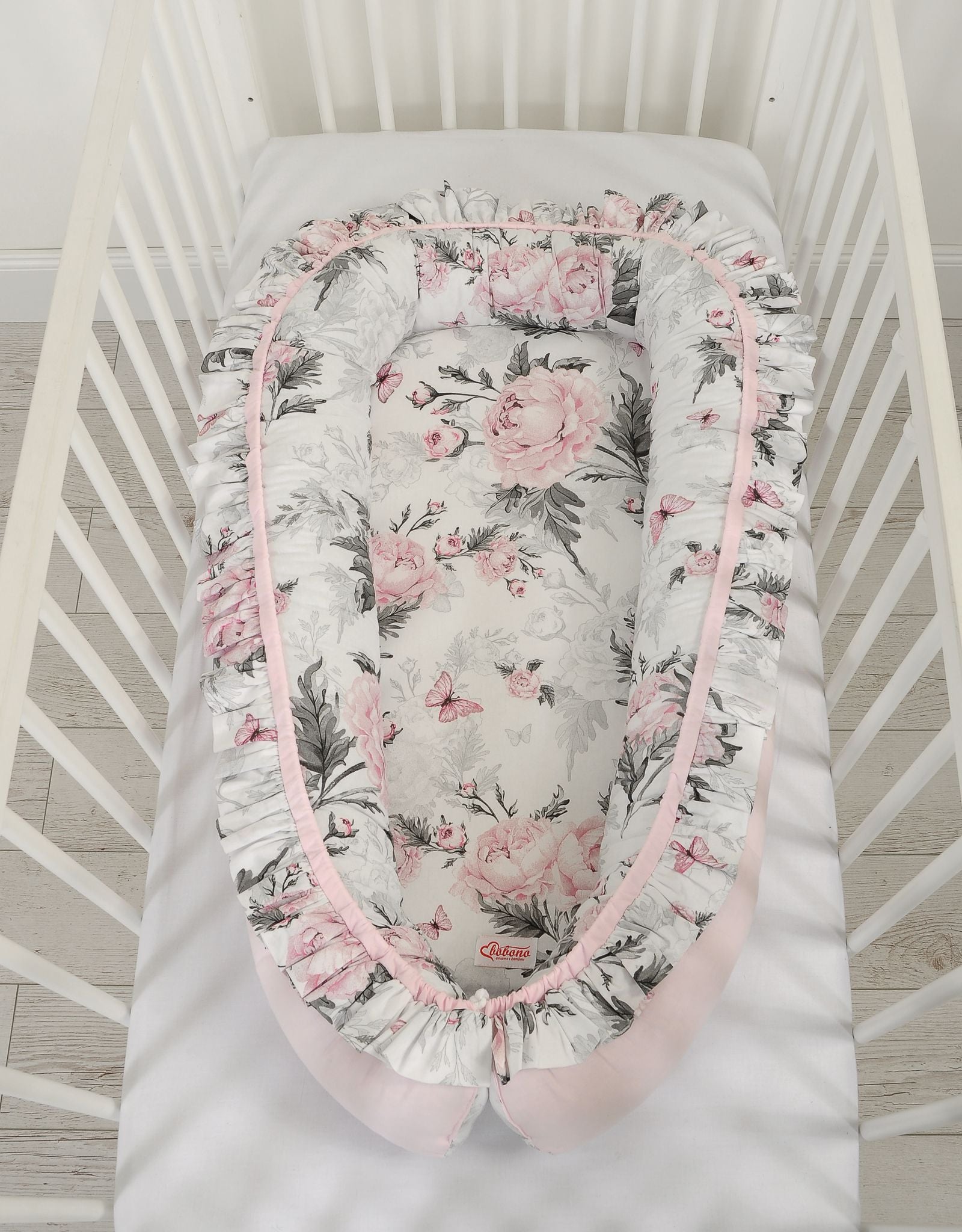 Baby nest Premium Cocoon for infants with a ruffle - Romantic peonies