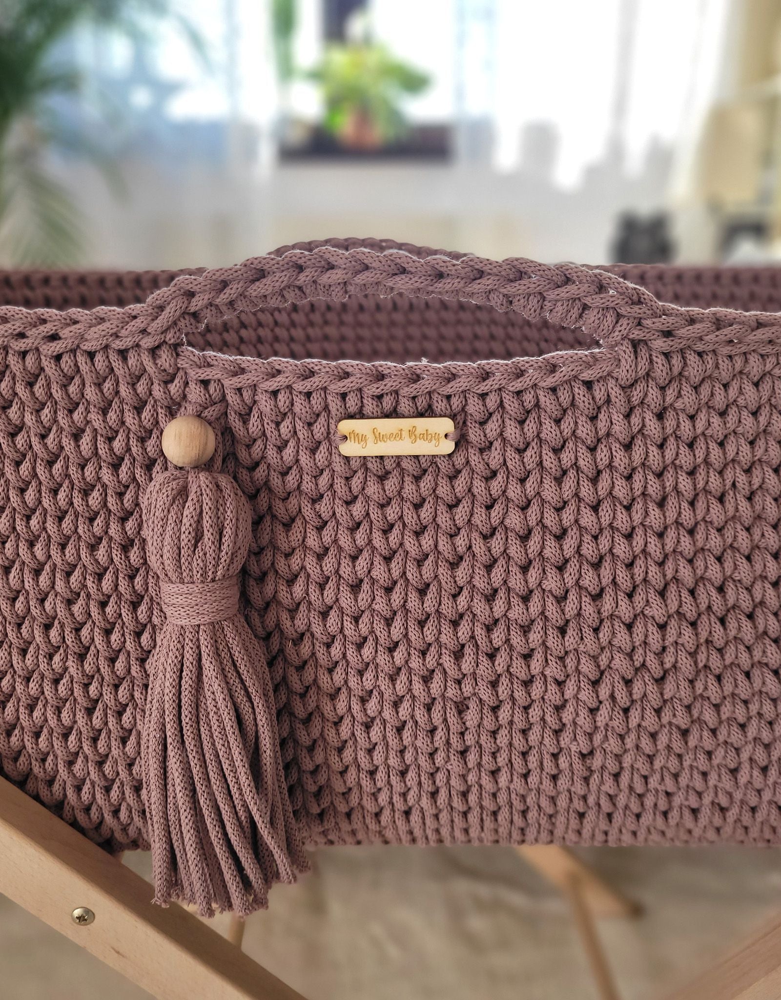 Moses basket BOHO Handmade with stand - mauve