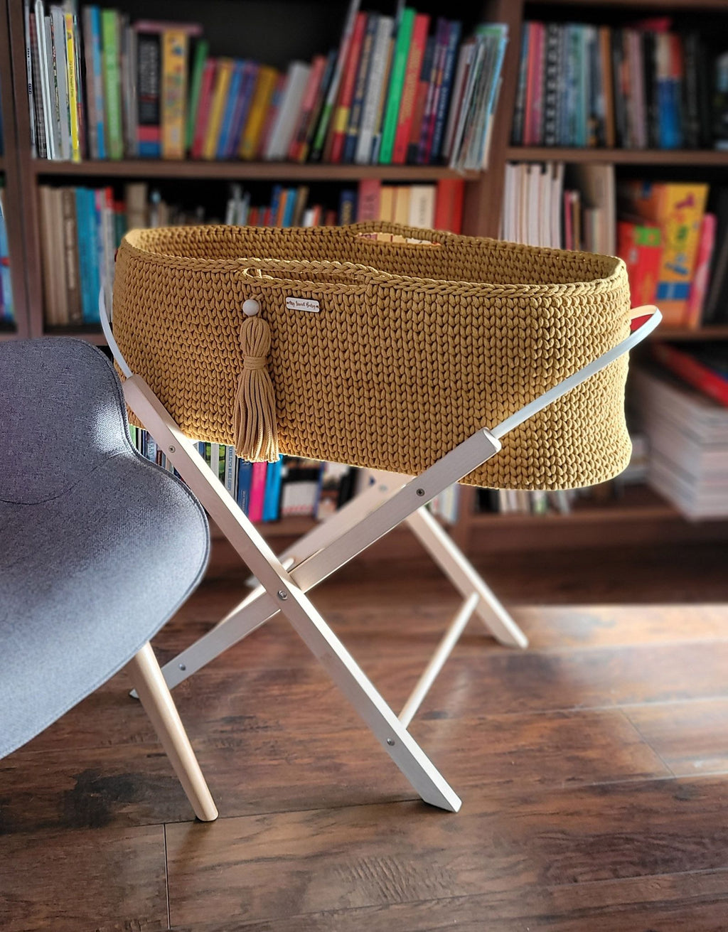 Moses basket BOHO Handmade cotton with mattress - honey yellow