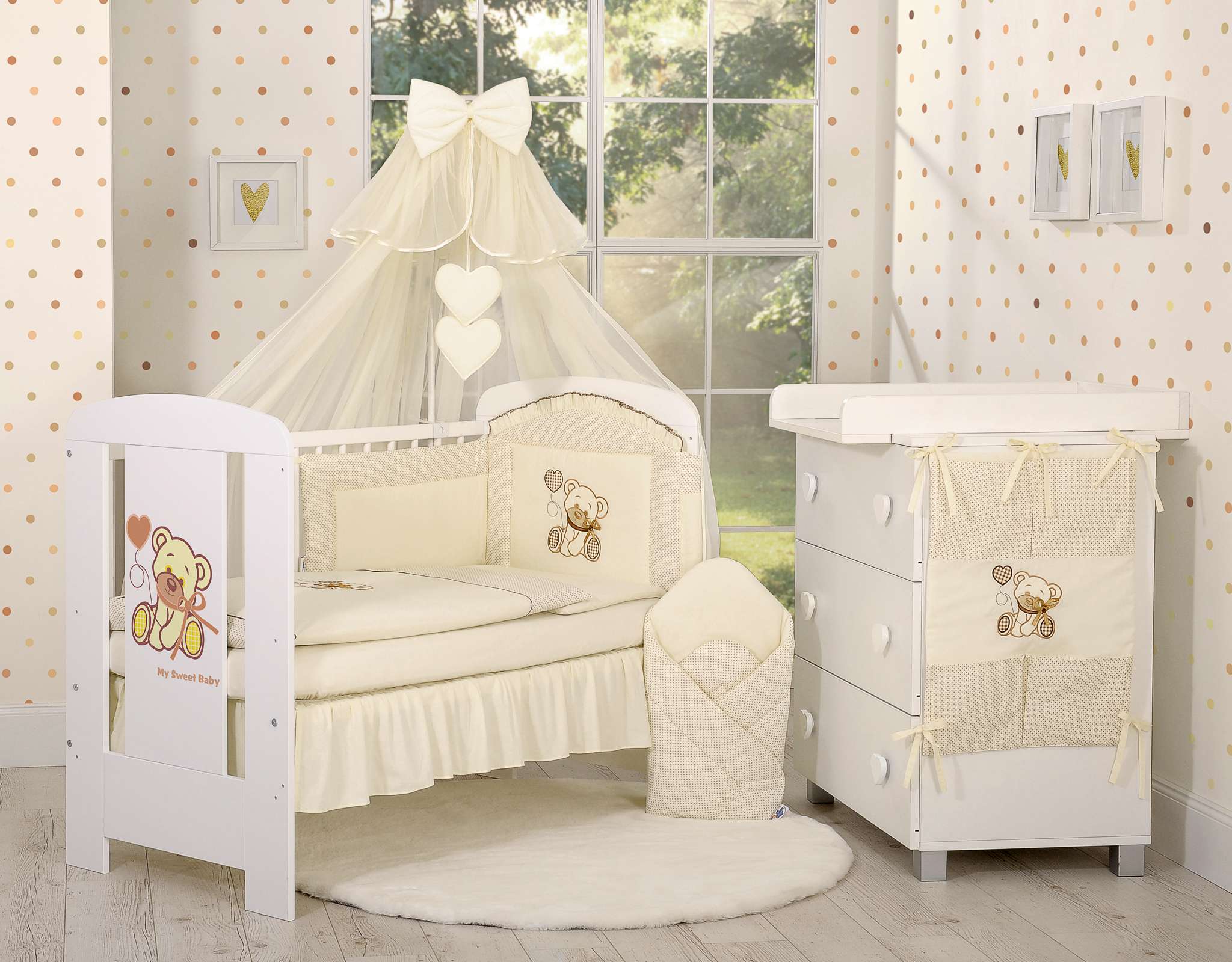 Baby nest - Bear with bow brown