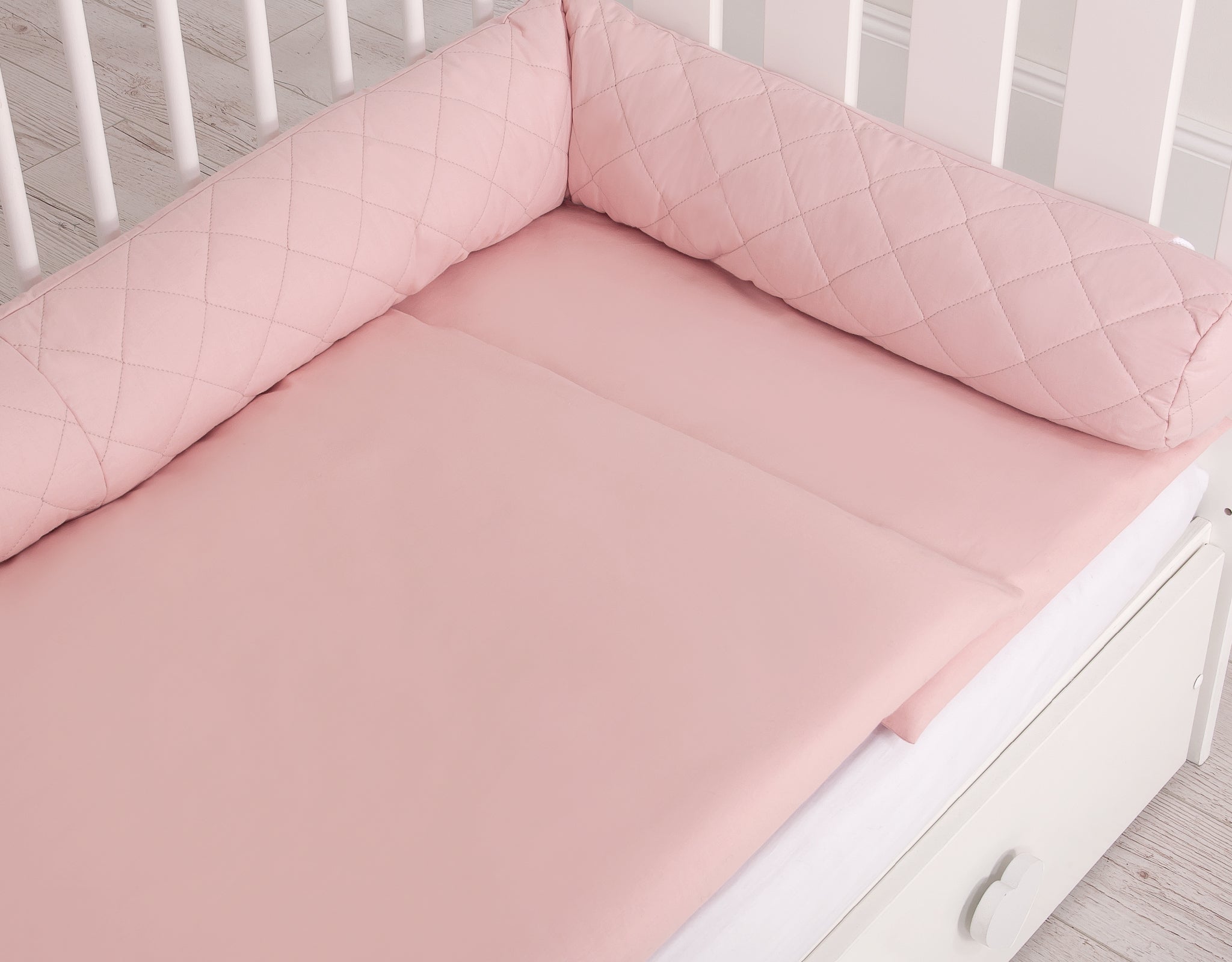 2-in-1 - Baby nest quilted - snake pillow bumper - white