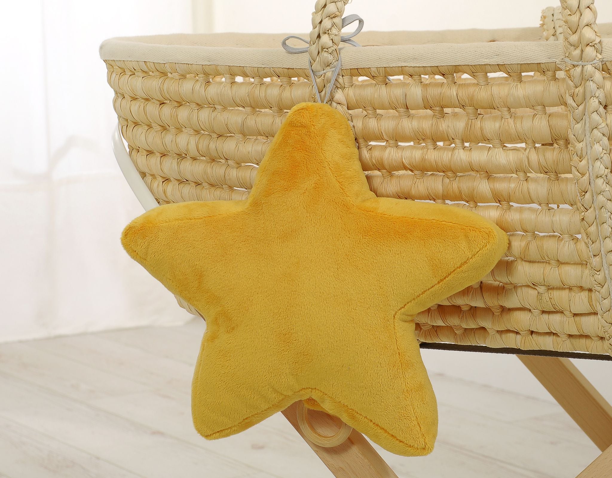 Baby music box star- honey yellow