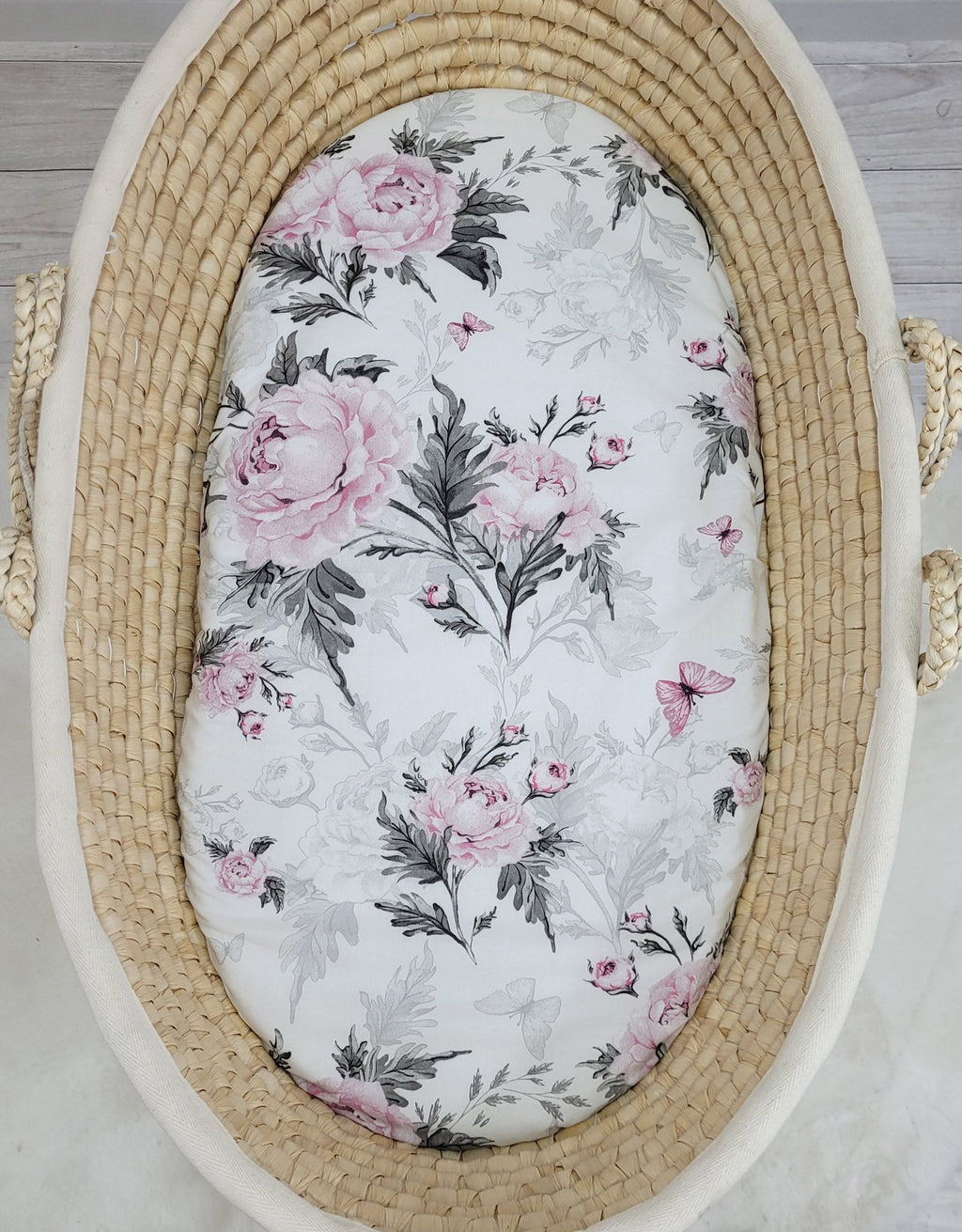 Sheet made of cotton for moses basket mattress 75x35 cm - Romantic peonies