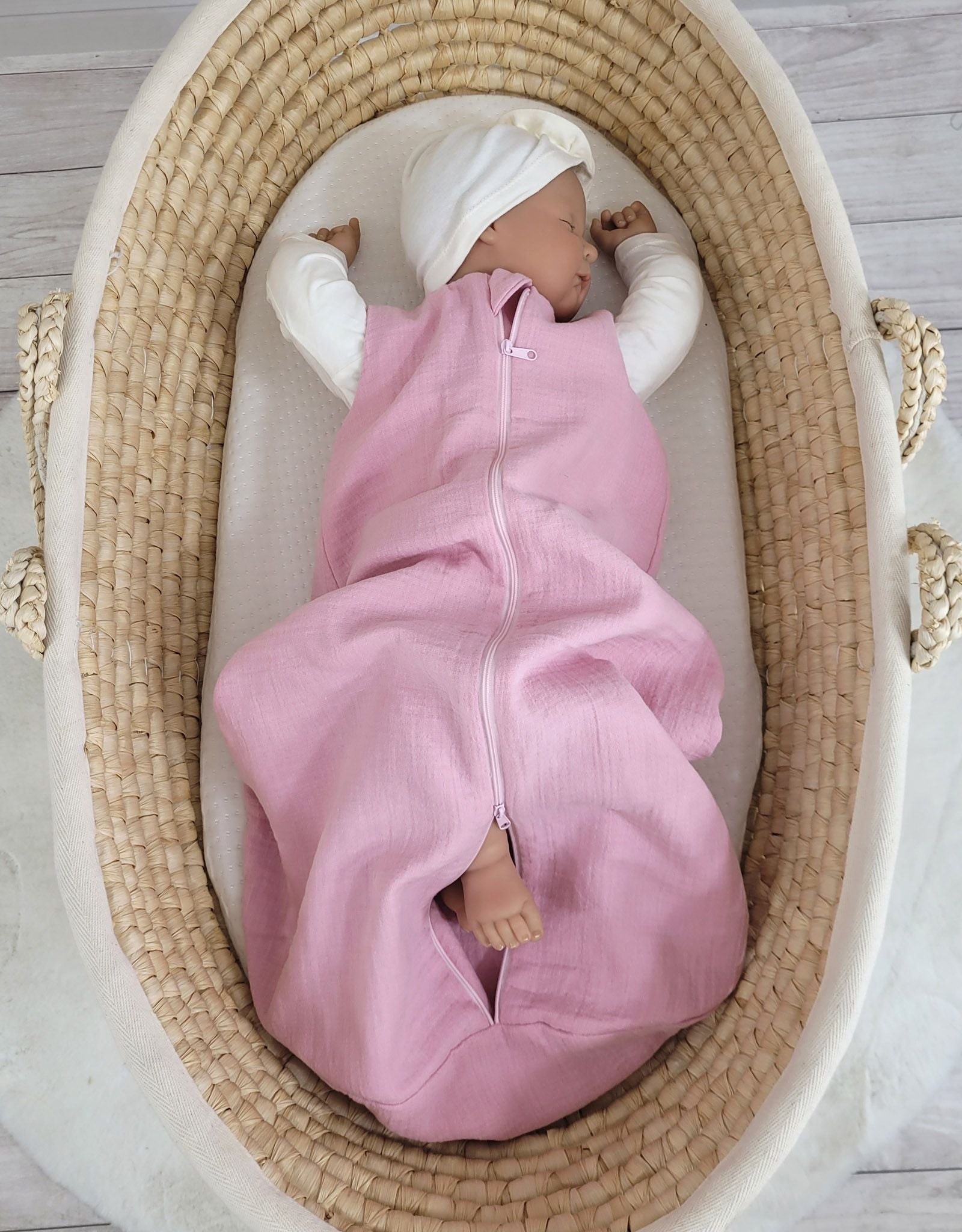 Muslin baby sleeping bag 0-6 months S for summer TOG 1.0 - pastel pink