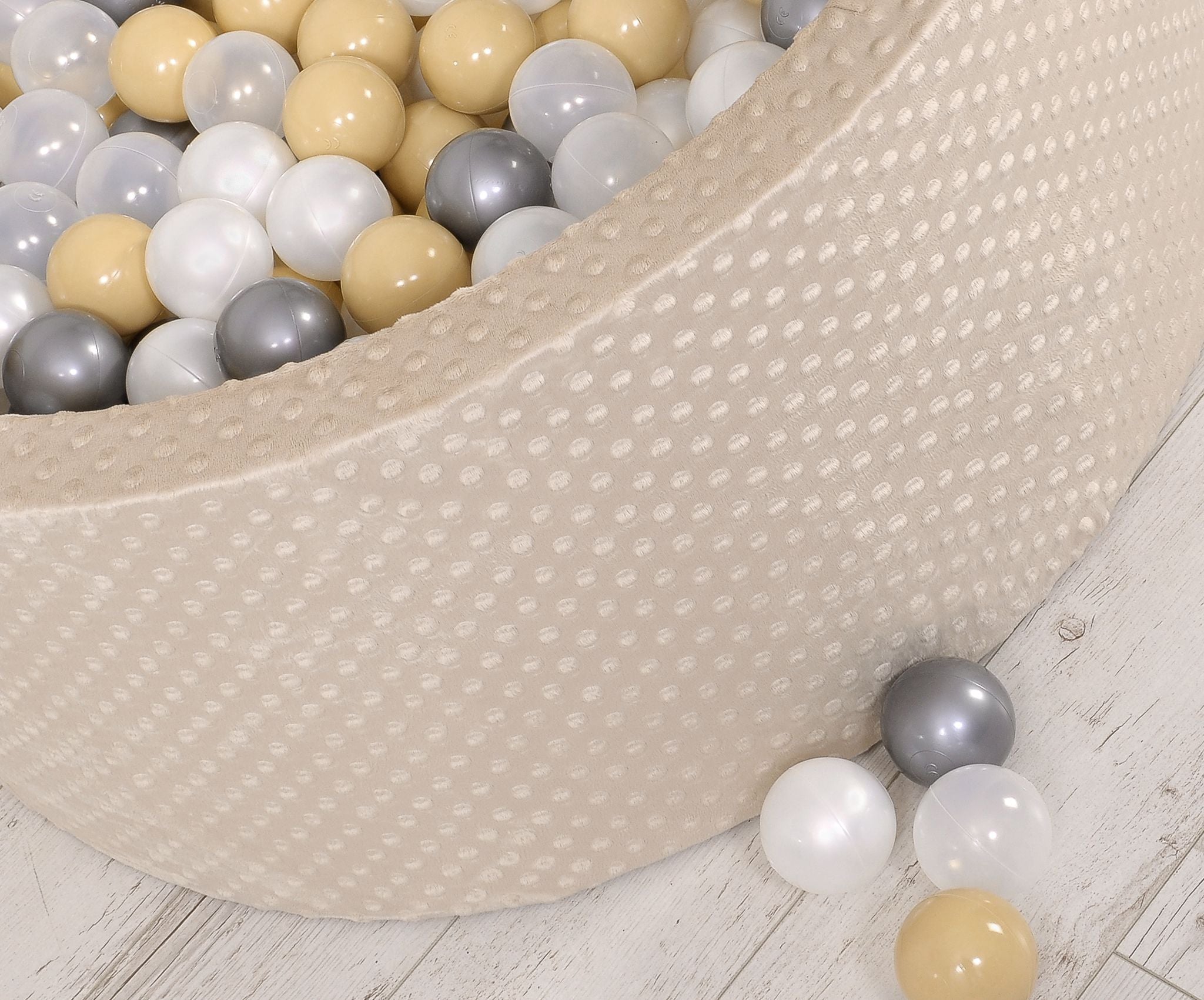 Ball-pit minky H-40 cm with balls 200pcs- beige