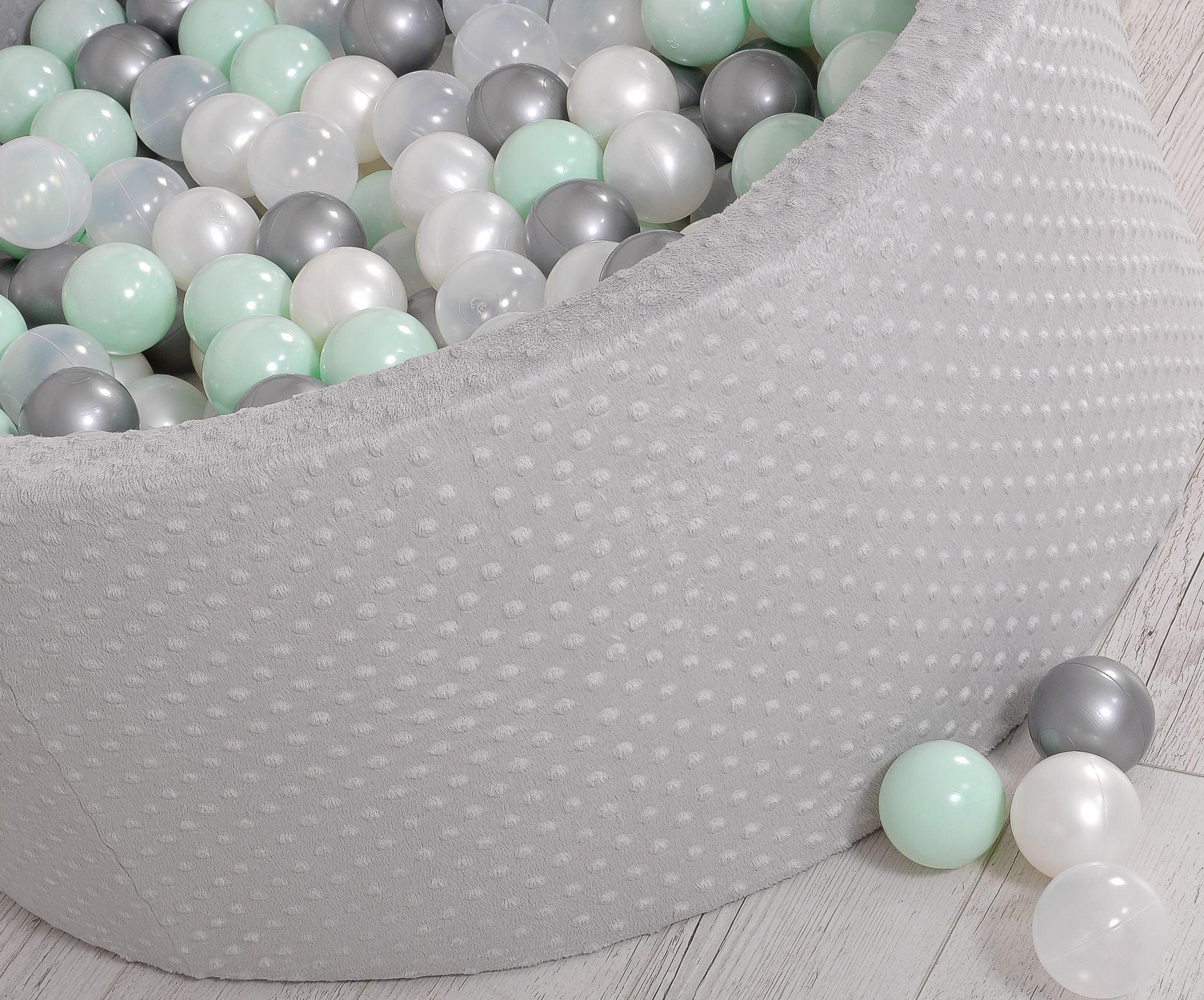 Ball-pit minky H-40 cm with balls 200pcs- gray