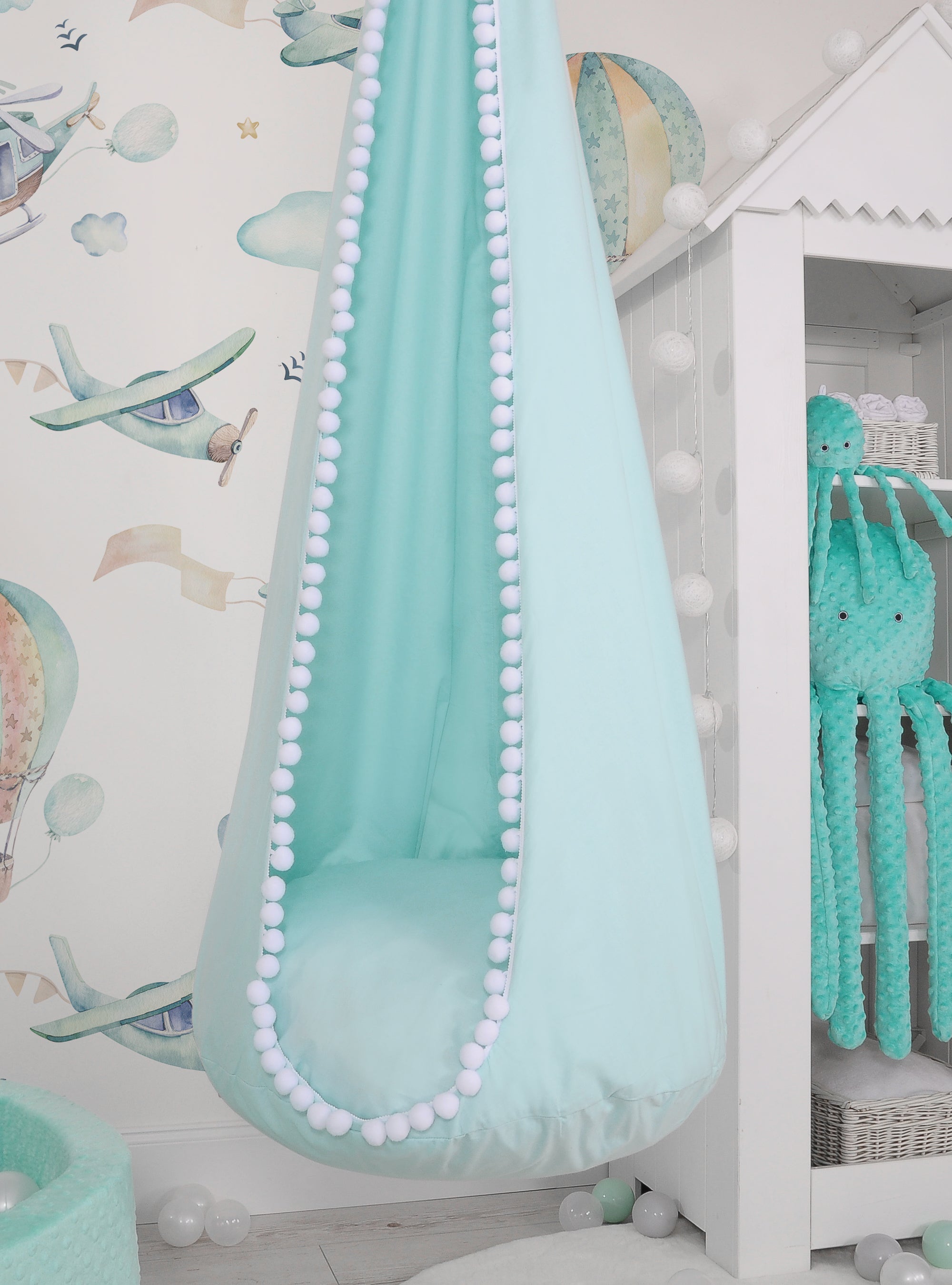 Hanging swing hammock cocoon - mint