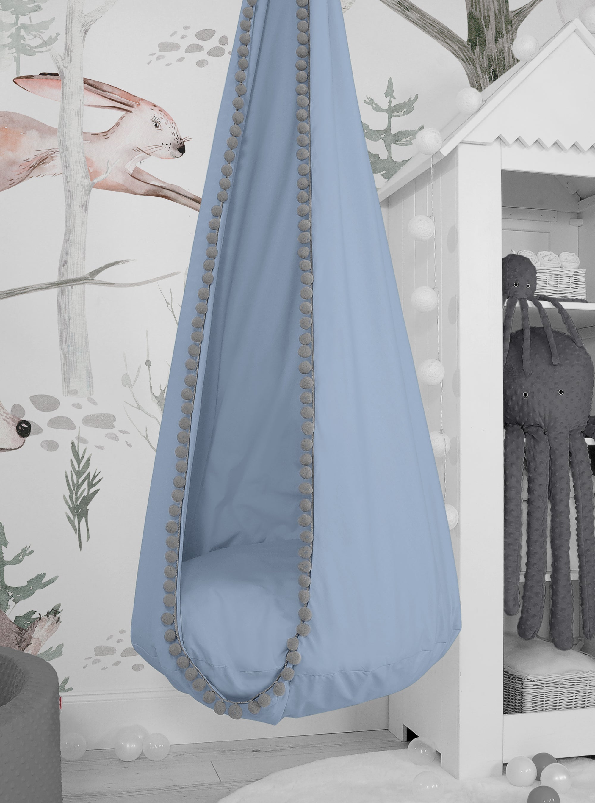 Hanging swing hammock cocoon - pastel blue