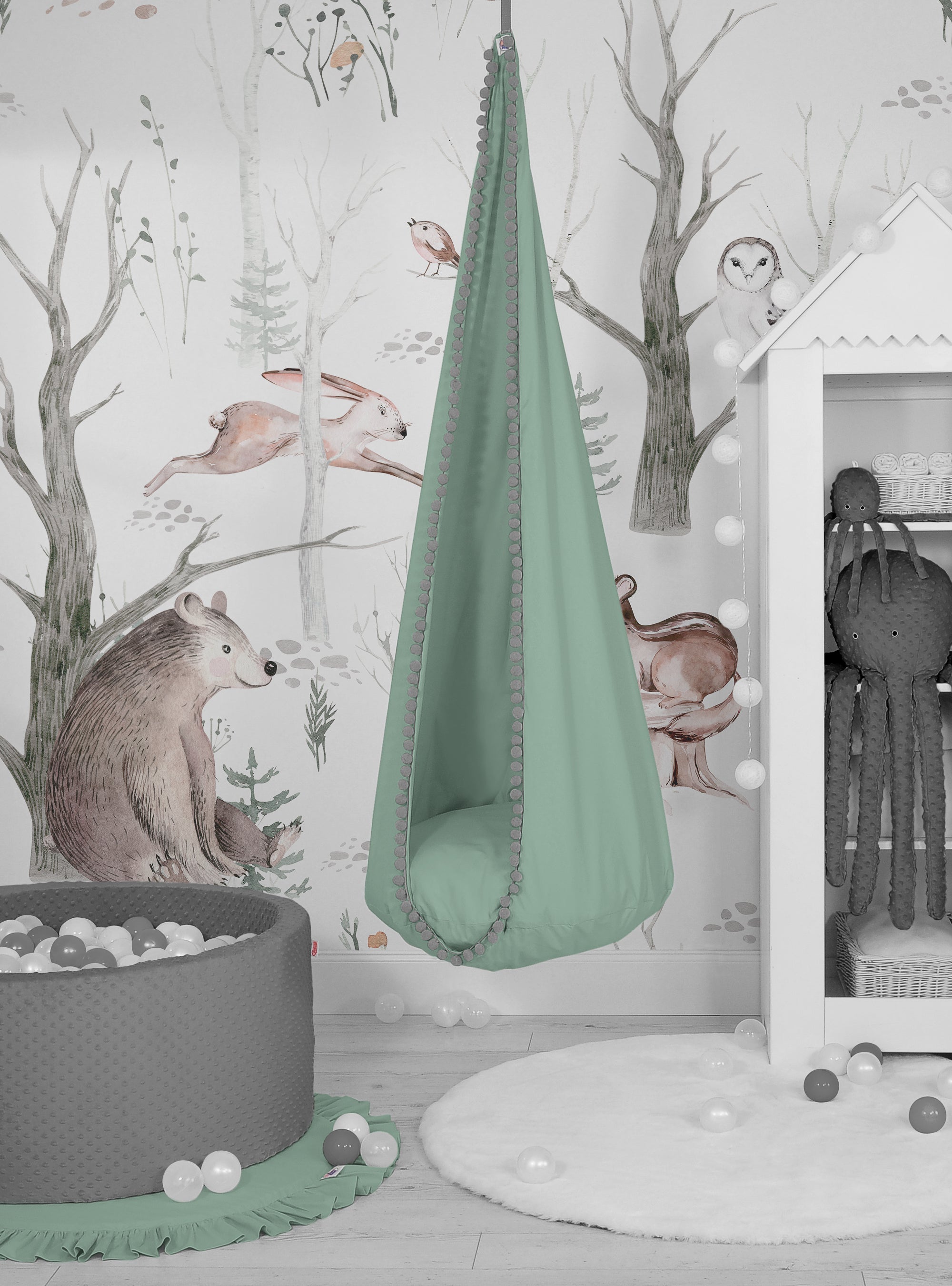Hanging swing hammock cocoon - pastel green